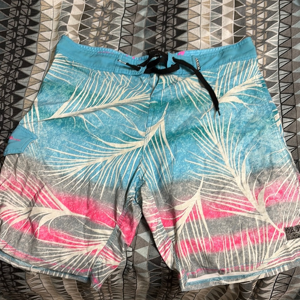 Maui and Sons Men's Blue and Pink Swim Shorts